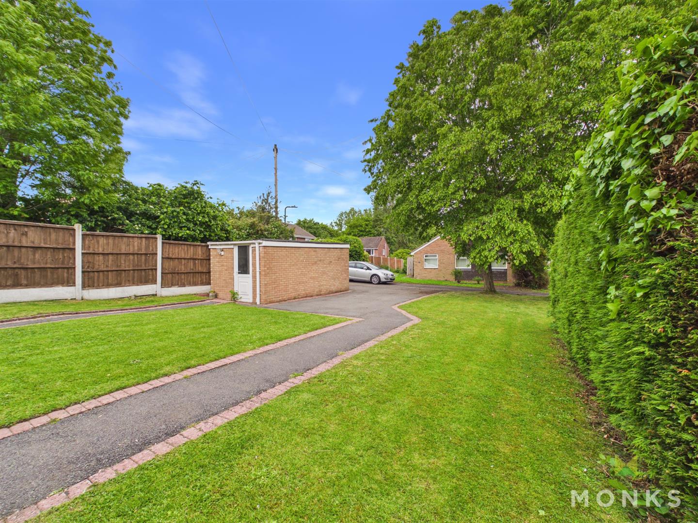 82 White Hart, Shrewsbury, SY3 7TE For Sale